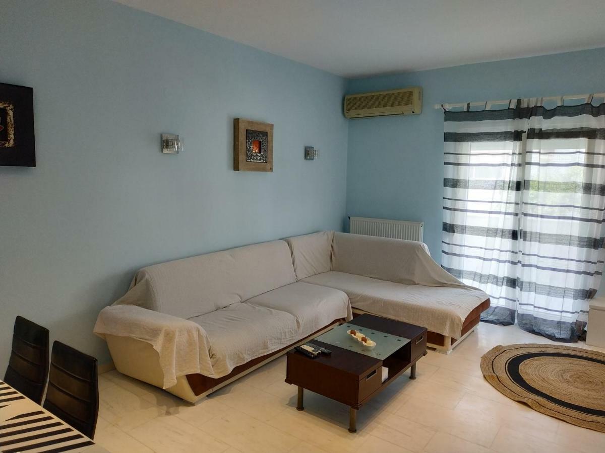 Epavlis Apartment Néa Péramos Eksteriør bilde